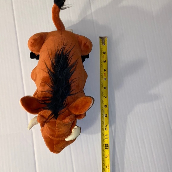Disney Store Exclusive The Lion King Pumbaa Plush Stuffed Animal - Picture 8 of 8